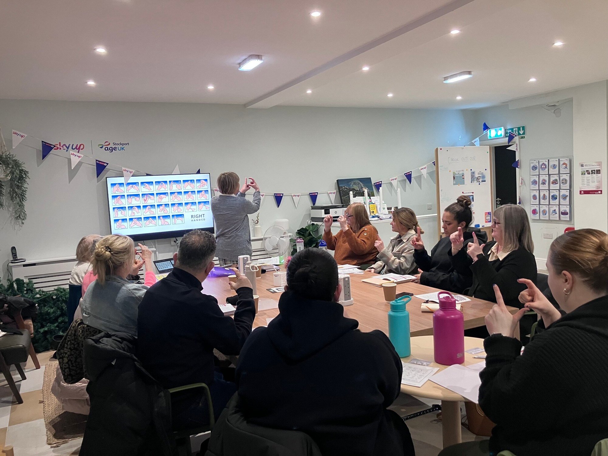 BSL alphabet class